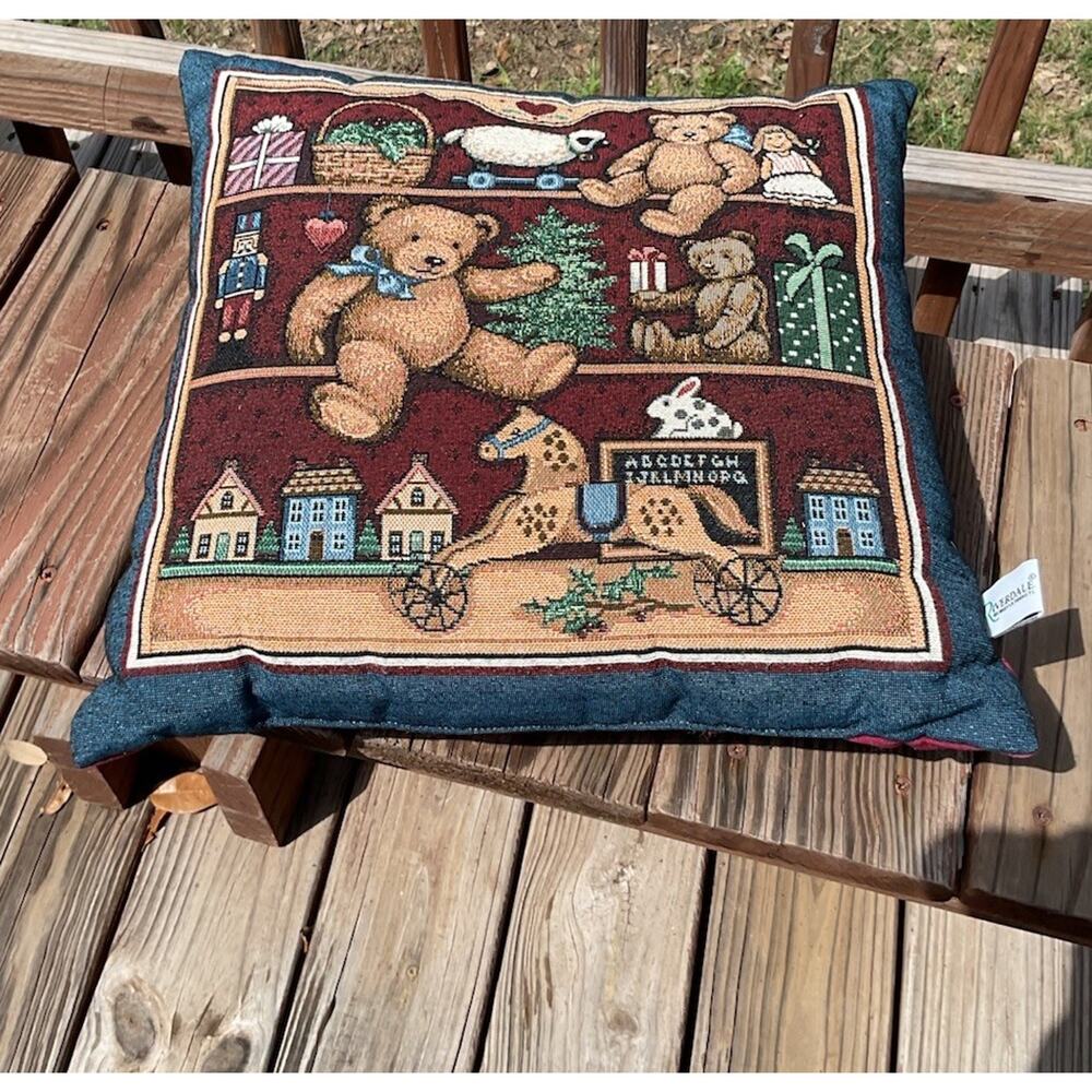 Riverdale Tapestry Throw Pillow 15 x 15 Bear Christmas Cottage Vintage